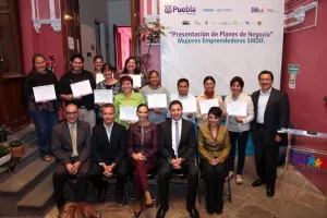 SMDIF impulsa el emprendedurismo de mujeres poblanas