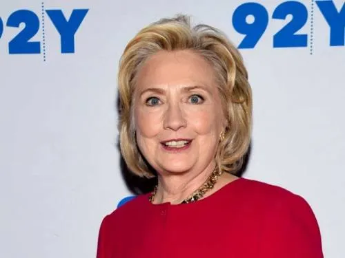 Hillary Clinton llama a decir ‘basta’ a Trump en las urnas