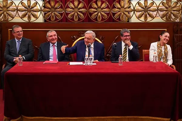 La ruta sin retorno a la sucesión presidencial