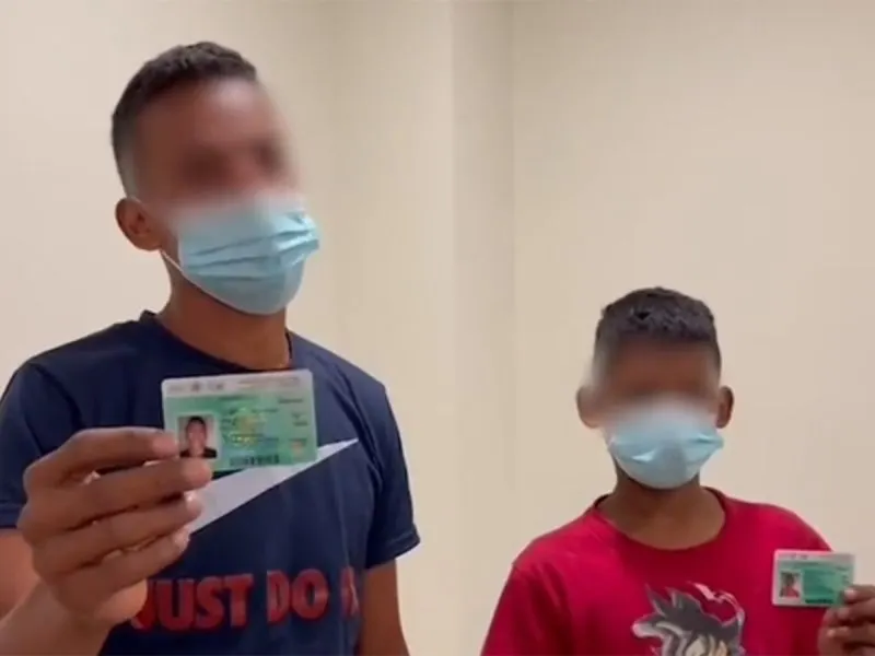 INM entrega 800 tarjetas de visitante a extranjeros que dejaron caravana migrante
