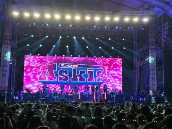 Los Askis y Sonideros pusieron a bailar a los poblanos en el Teatro del Pueblo