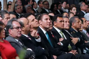 RMV acude a informe de gobernador de Jalisco; no va al del edil de Puebla