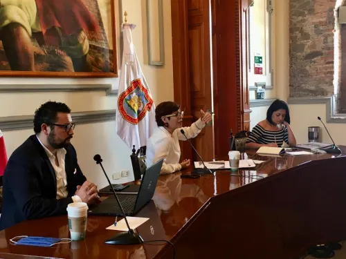 Gobierno de la Ciudad dialoga con comerciantes para sumar acciones a favor del Centro Histórico 