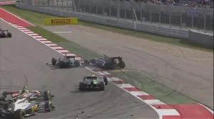 En primera vuelta Sergio Pérez choca en GP de Austin