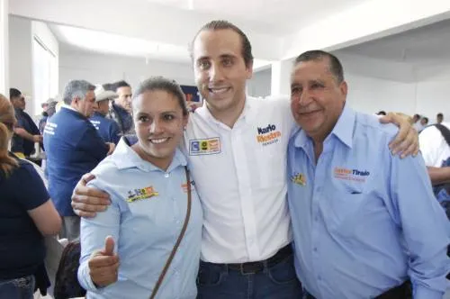 Empresarios de la Sierra Norte se suman a la campaña de Mario Riestra