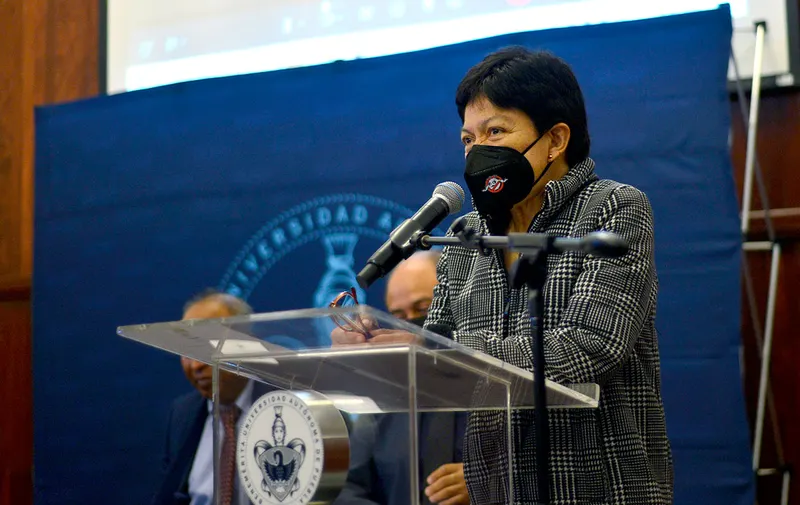 buap-lilia-cedillo-segundo-informe-lenguas