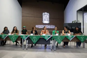 Feministas respaldan iniciativa para garantizar aborto seguro en Puebla; suman más de mil 500 procedimientos en 2025