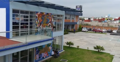 Denuncian a profesor por acoso sexual en Puebla