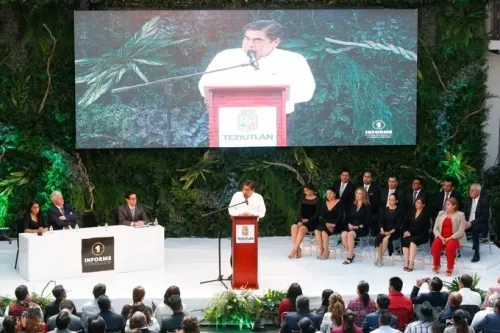 Gobierno estatal construirá carretera para conectar a Teziutlán con Veracruz