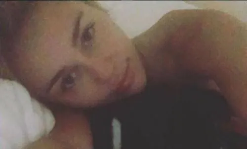 Filtran fotos íntimas de Miley Cyrus, Lindsey Vonn y Tiger Woods (+fotos)
