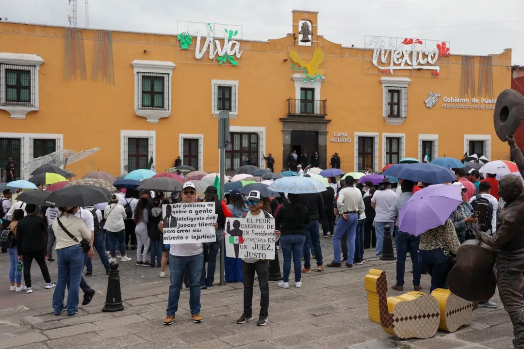 Manif Trabajadores Poder Judicial Casa Aguayo