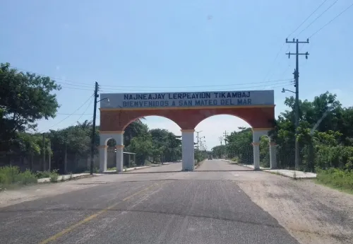 Ordena TEPJF repetir elecciones en comunidad de Oaxaca para incluir como candidatas a mujeres