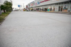 SDUOP informa avances en obras de modernización con concreto hidráulico