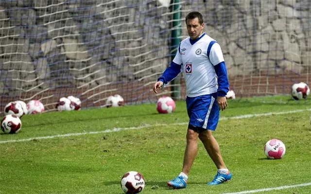 Caras nuevas en el TRI; Giménez y Álvarez se vestirán de aztecas