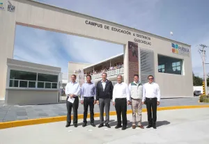 Gobierno invierte en educación para dar oportunidades de empleo: Moreno Valle