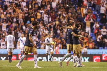 Pumas remonta y vence a Puebla 3-1 en el Estadio Cuauhtémoc