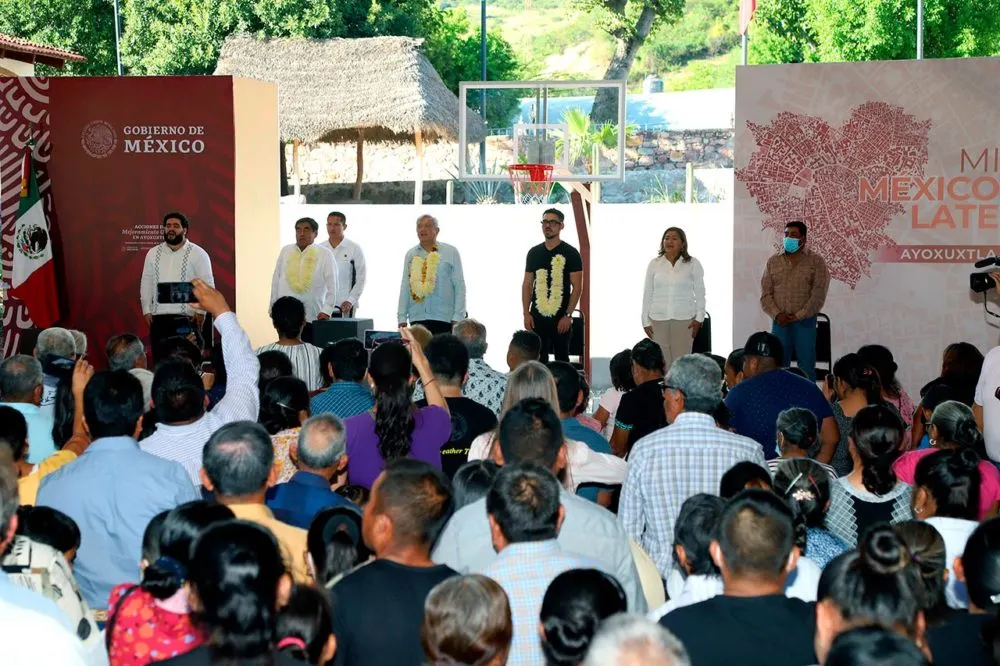 Lopez Obrador Ayoxuxtla