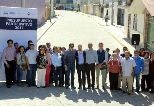 Luis Banck entregó obras integrales a favor de vecinos de la junta auxiliar La Libertad