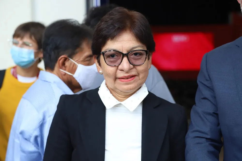 Descarta la rectora Lilia Cedillo retirar códigos QR en la BUAP