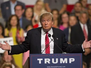 Dólar llegaría hasta 22 pesos si Trump gana la presidencia de EU