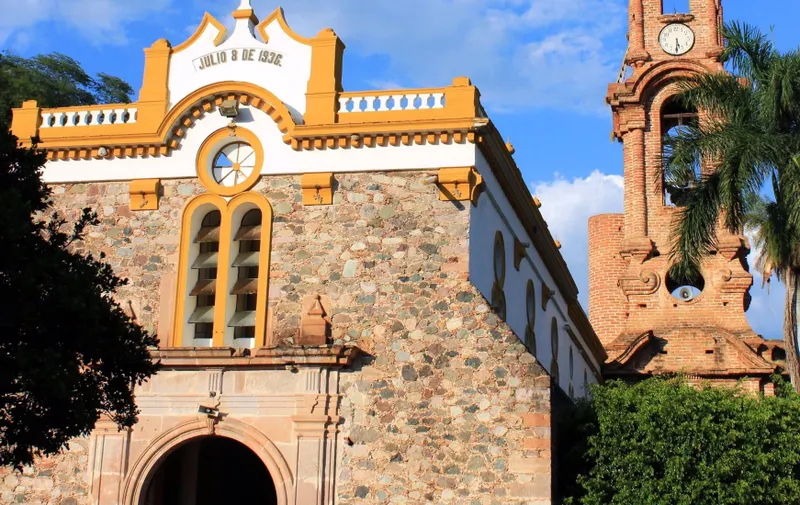 amatlan-de-canas-templo-de-jesus-nazareno-nayarit