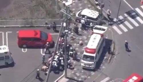 Auto embiste a grupo de niños en Japón; hay 14 heridos
