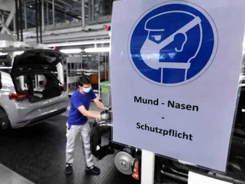Volkswagen anuncia cierres temporales ante baja demanda
