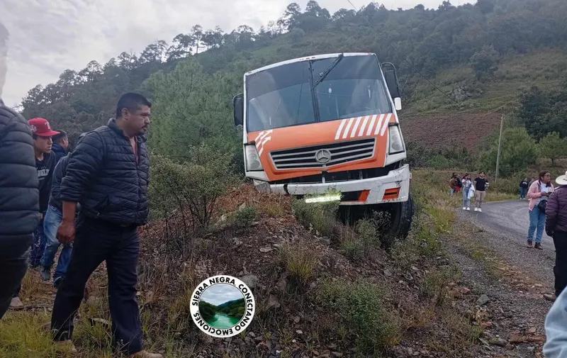 accidente-bus-sierra-negra