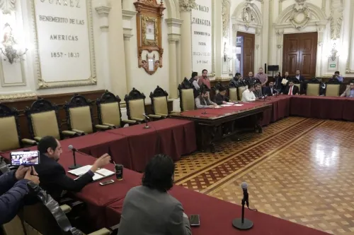 Suspenden sesión de Cabildo por ausencia de regidoras sumadas al paro nacional