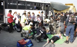 Accidente deja como saldo 20 lesionados