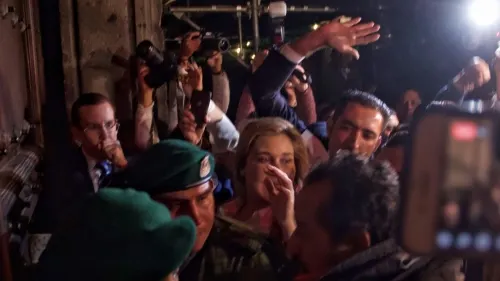 Presidencia confirma que lanzaron gas lacrímogeno en protesta de alcaldes en Palacio Nacional