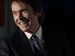 Raphael abre nueva fecha en la ciudad de México