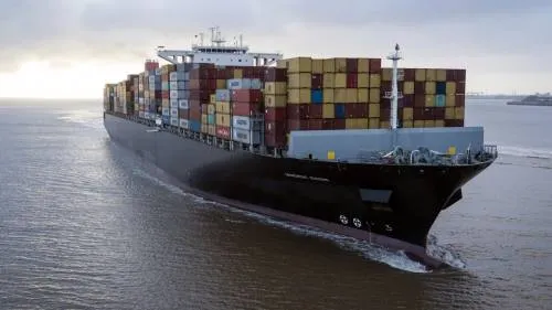 EU y China analizan “hacer Las paces” en guerra comercial