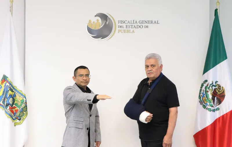Toman protesta tres nuevos directivos en la Fiscalía de Puebla