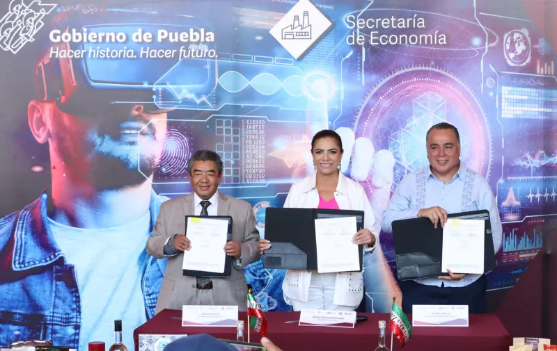 Impulsa gobierno de Sergio Salomón comercialización de productos poblanos de EE.UU