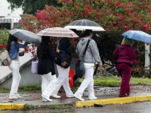 Prevén lluvias fuertes y dispersas en varias partes del país