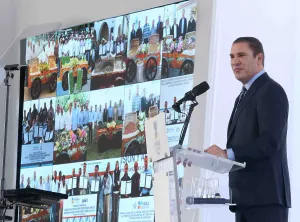 No es lo mismo denostar instituciones, que construir un buen gobierno: RMV