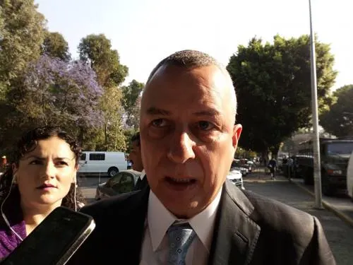 FGE se reunirá con SIEDO para tratar tema de alcaldes vinculados con delincuencia organizada