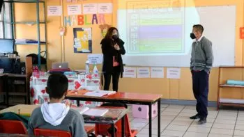 Por Día de la Madre, SEP suspenderá labores el 8 de mayo y habrá megapuente en Puebla