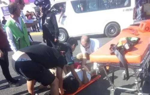 Patrulla atropella a motociclista y peatón en La Torres