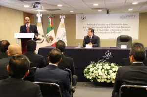 Suscriben Issste y CNDH convenio de colaboración en materia de derechos humanos