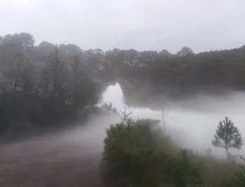 Fuga de gas por toma clandestina en Nanacamilpa obliga a evacuar a 3 mil personas