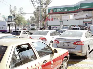 Castigarán especulación en gasolinas; habrá multas millonarias