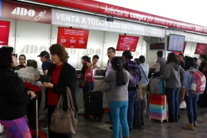 Estudiantes y maestros tendrán descuentos en transportes hasta el 4 de abril