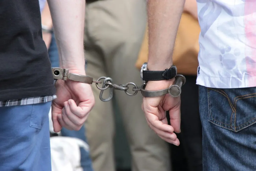 Jóvenes detenidos