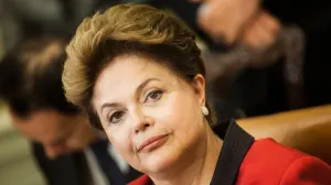 Presidenta de Brasil justifica gasto millonario para Mundial