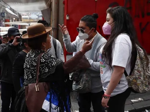 Presidenta de Bolivia afirma que ‘ya pasó lo peor’ del covid