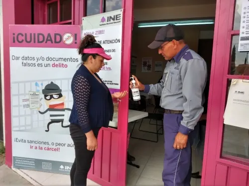 INE cierra módulos de atención por Coronavirus