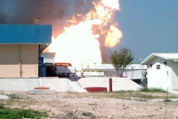 Explosión en refinería de Pemex deja 5 lesionados