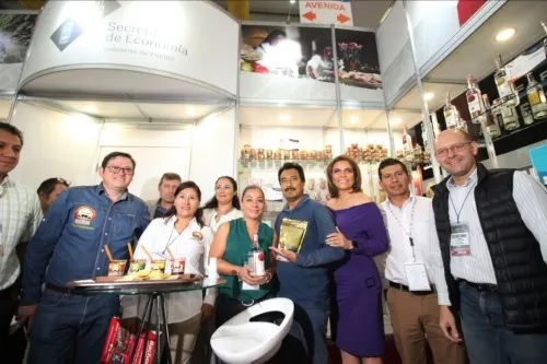 Impulsa Secretaría de Economía a productores poblanos en expo ANAM
